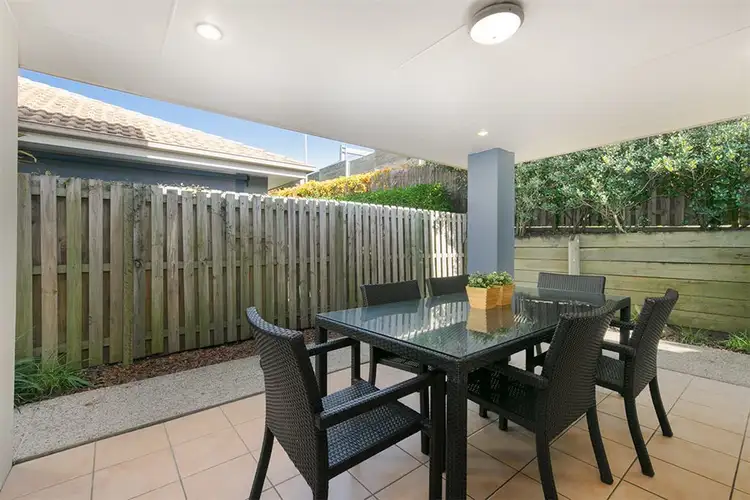 18/300 Cliveden Avenue, Corinda QLD 4075