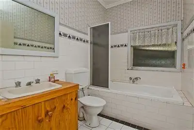 Fifth view of Homely house listing, 51 Riverside Avenue, Avondale Heights VIC 3034