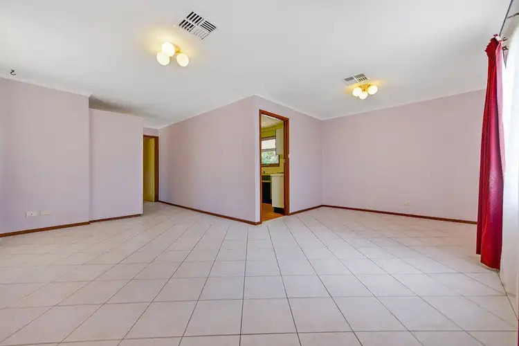 Fifth view of Homely house listing, 10 Louise Crescent, Morphett Vale SA 5162