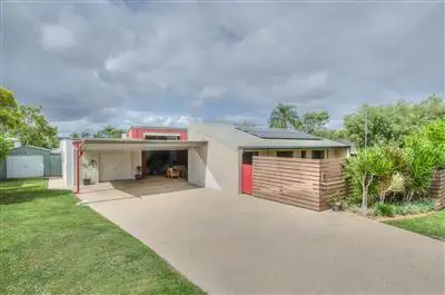 8 Hydranger Court, Beaconsfield QLD 4740