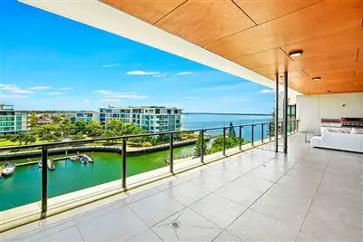 2601/323 Bayview Street, Hollywell QLD 4216