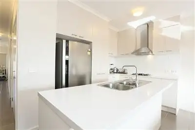 Fifth view of Homely townhouse listing, 33./5 Thomas Carr Drive, Tarneit VIC 3029