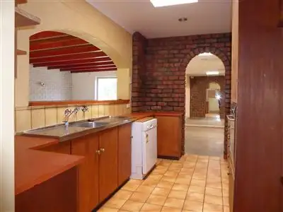 Fifth view of Homely house listing, 10 Hammond Avenue, Brahma Lodge SA 5109