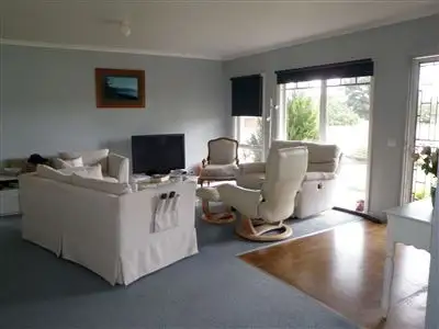Fourth view of Homely house listing, 6 Fitzroy Court, Alexandra VIC 3714