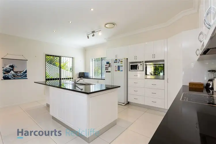 Seventh view of Homely house listing, 2 Skandia Court, Newport QLD 4020