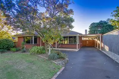 72 Adele Avenue, Ferntree Gully VIC 3156