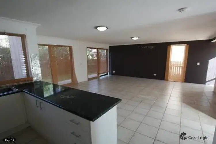 16/111 Little Usher Avenue, Labrador QLD 4215