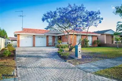 54 Glen Elgin Crescent, Edensor Park NSW 2176