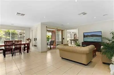 Fifth view of Homely house listing, 10 Waterlily Drive, Epping VIC 3076