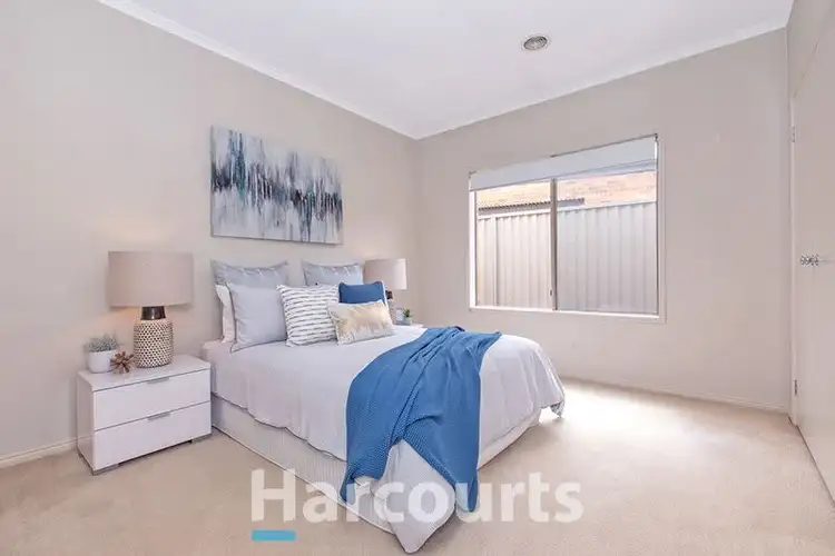 Fourth view of Homely house listing, 3 Yarra Close, Pakenham VIC 3810
