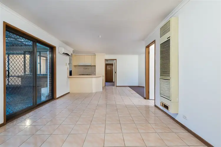 Fifth view of Homely house listing, 2 Trevena Close, Rowville VIC 3178