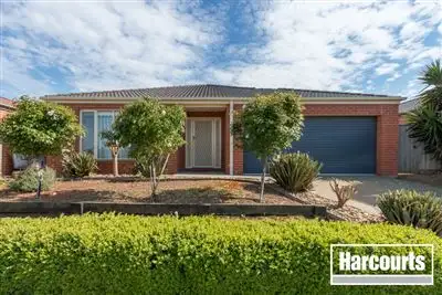 Main view of Homely house listing, 6 Tulip Grove, Cranbourne VIC 3977