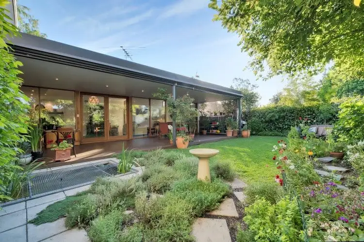 6 Station Road, Woodside SA 5244