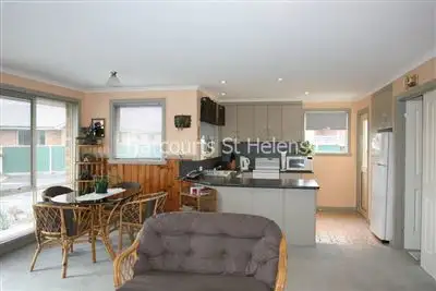 Fifth view of Homely villa listing, 1/11 Bowen Street, St Helens TAS 7216