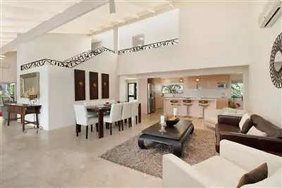 Fifth view of Homely house listing, 8 Aran Court, Sorrento QLD 4217