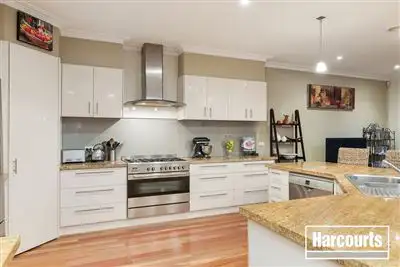 Fifth view of Homely house listing, 20 Lawrence Drive, Berwick VIC 3806