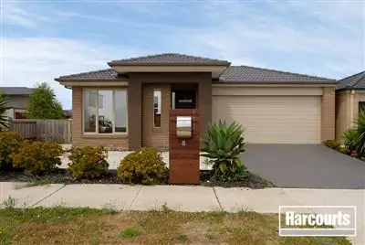 8 Elysian Place, Cranbourne West VIC 3977