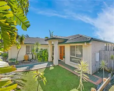 19 Gilchrist Street, Wellington Point QLD 4160