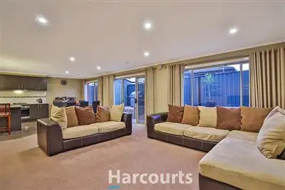 Fourth view of Homely house listing, 5 Sienna Way, Pakenham VIC 3810