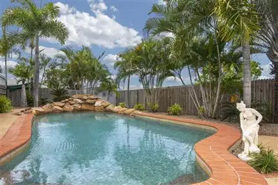 8 Sandstone Drive, Kirwan QLD 4817