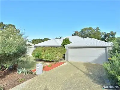 15 Beacham Street, Coodanup WA 6210