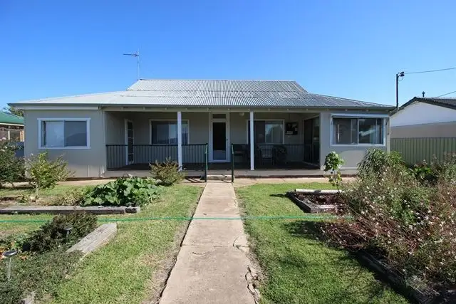 187 Hovell Street, Cootamundra NSW 2590