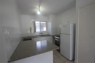 Fifth view of Homely unit listing, 4/24 Darrambal Street, Chevron Island QLD 4217
