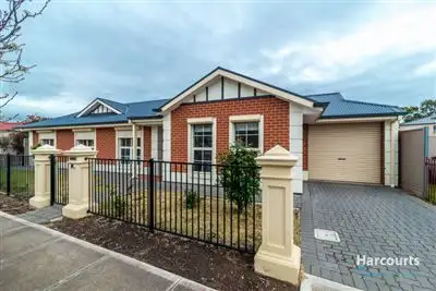 15 Hamley Crescent, Mansfield Park SA 5012