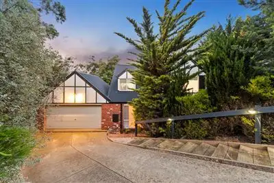 16 Jubilation Court, Frankston South VIC 3199