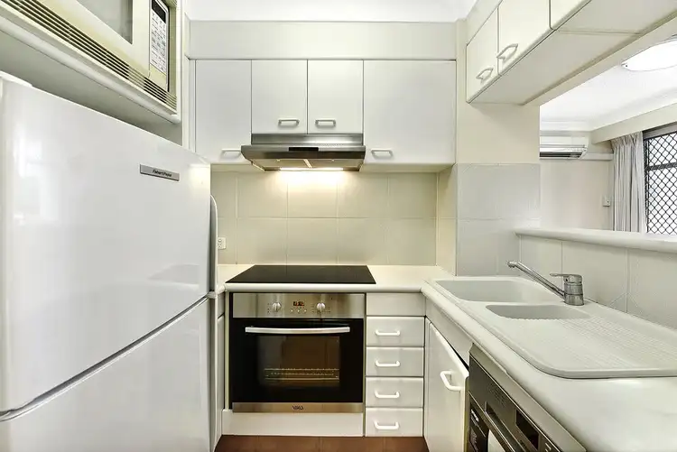 Fifth view of Homely unit listing, Lot 2/510 Marine Parade, Biggera Waters QLD 4216