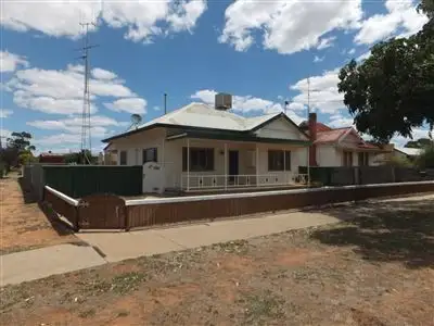 28 Cave Street, Donald VIC 3480
