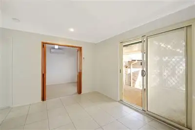 Seventh view of Homely house listing, 322 Copperfield Drive, Rosemeadow NSW 2560