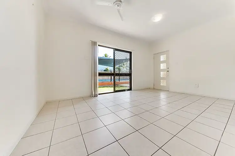 Seventh view of Homely unit listing, 3/168 Scenic Highway, Lammermoor QLD 4703