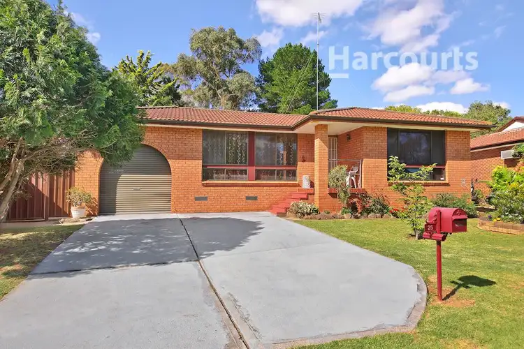 25 Malachite Road, Eagle Vale NSW 2558