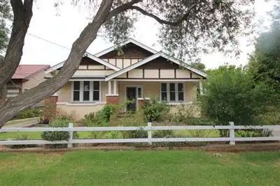 123 Temora Street, Cootamundra NSW 2590