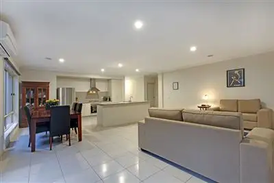 Sixth view of Homely house listing, 14 Ardenal Crescent, Lalor VIC 3075