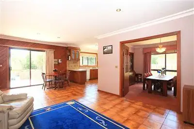 Second view of Homely house listing, 10 Glenview Court, Avondale Heights VIC 3034