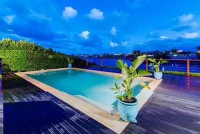 5 Volante Crescent, Mermaid Waters QLD 4218