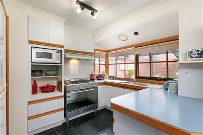 Fifth view of Homely house listing, 11 Irons Court, Epping VIC 3076