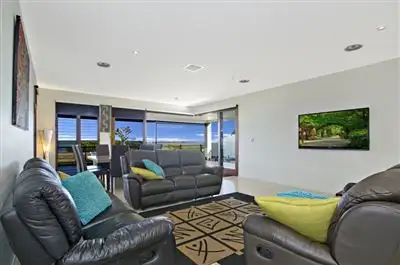 Seventh view of Homely house listing, 4 Oriole Close, Banksia Beach QLD