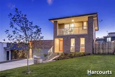 11 Bev Lawson Street, Casey ACT 2913