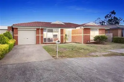 17 Grierson Drive, Kilsyth VIC 3137