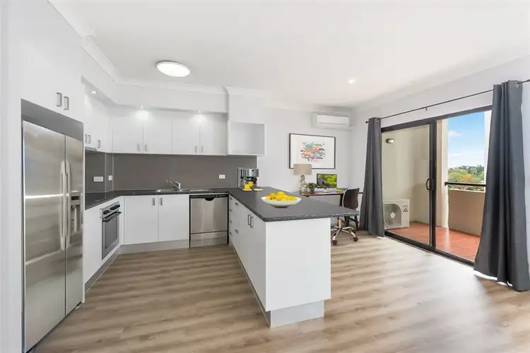 Fourth view of Homely apartment listing, 603/448 Boundary Street, Spring Hill QLD 4000