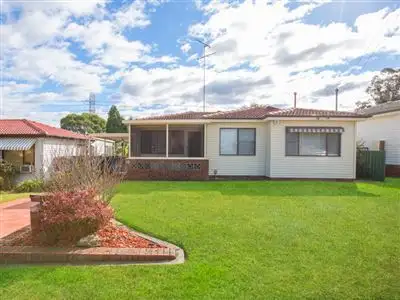 Main view of Homely house listing, 10 Garonne St, Seven Hills NSW 2147