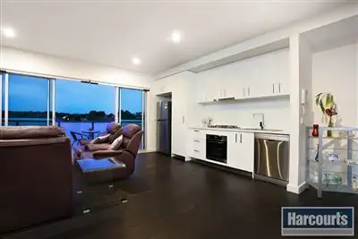 212/436 Stud Road, Wantirna South VIC 3152