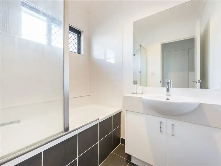 Seventh view of Homely house listing, 37 Sandover Circuit, Holmview QLD 4207