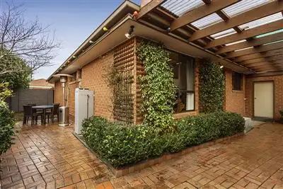 Sixth view of Homely villa listing, 4/25 Grange Road, Fairfield VIC 3078