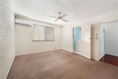 Sixth view of Homely unit listing, 4/17-19 Back Street, Biggera Waters QLD 4216