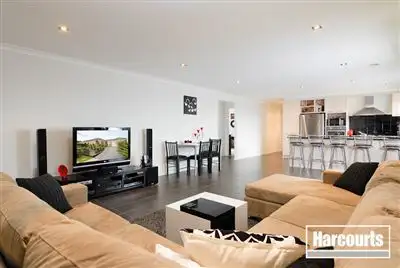 Sixth view of Homely house listing, 5 Alpha Mews, Skye VIC 3977