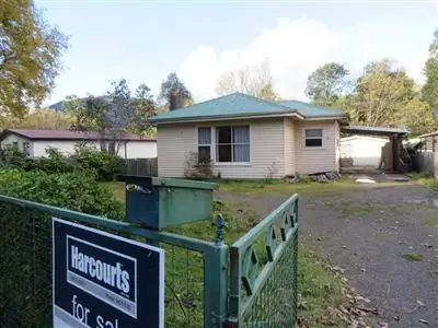 8C Penghana Road, Queenstown TAS 7467